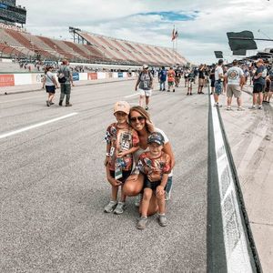 Meet your Posher, Megan